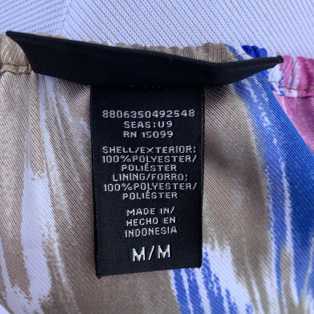 Dress - Picture 7 of 7